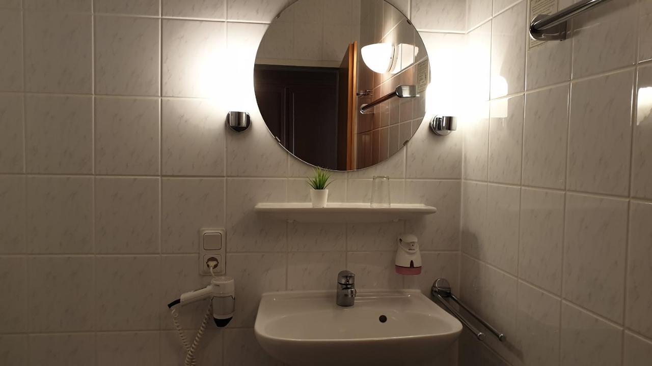 Hotel Numbrecht Bagian luar foto